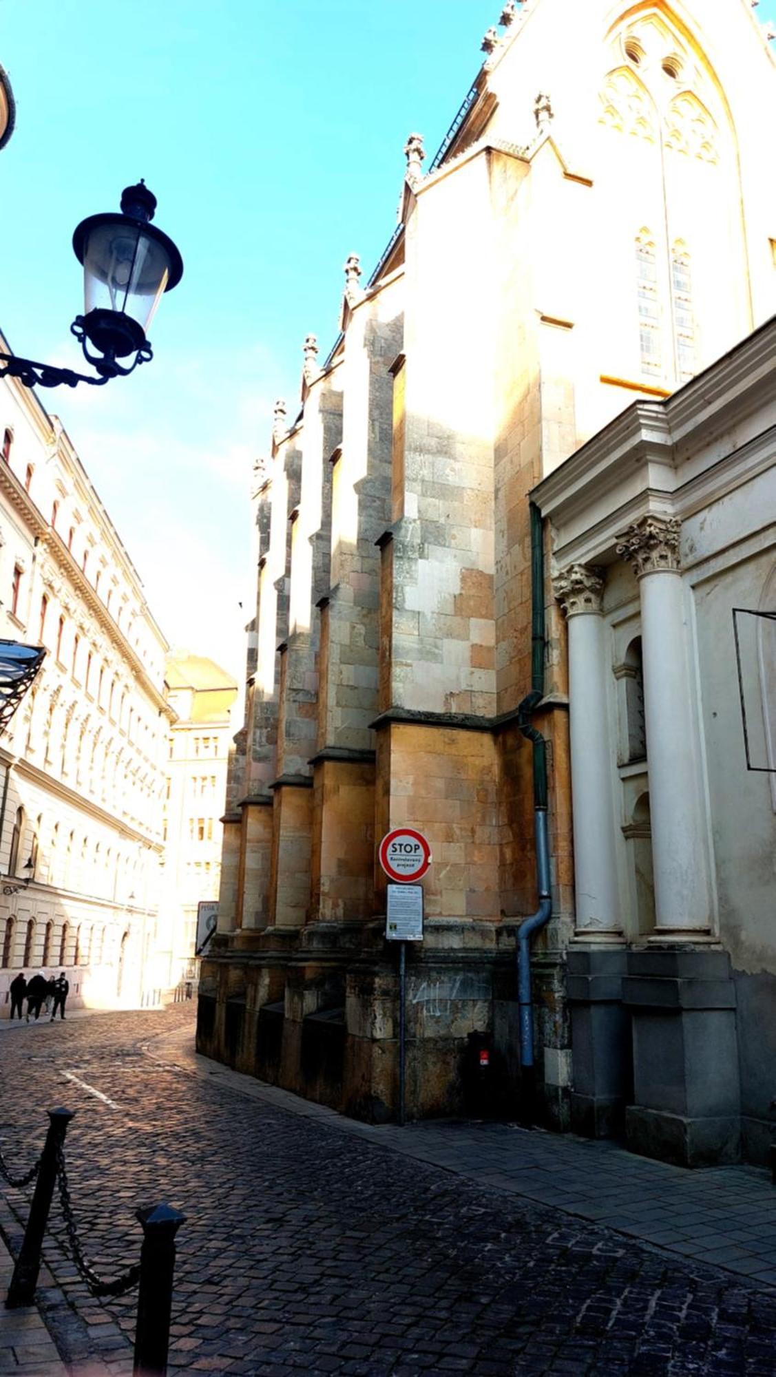Michael'S Gate Large Apartment In A 15Th-Century Building, Old Town Bratislava Exterior foto